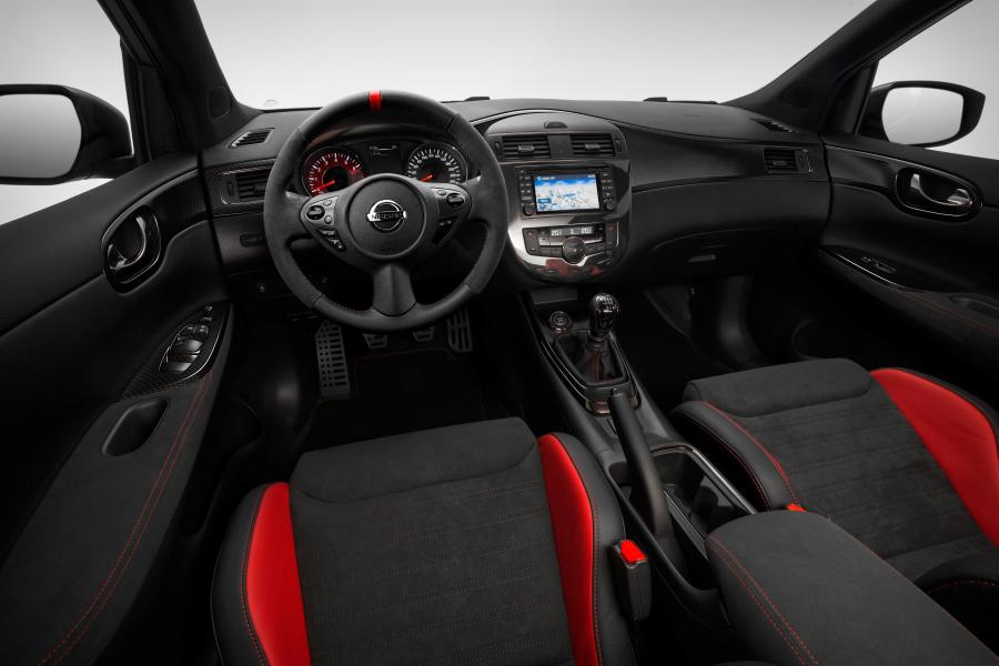  Nissan Pulsar Nismo Concept 2014 года  (фото 18 из 21)